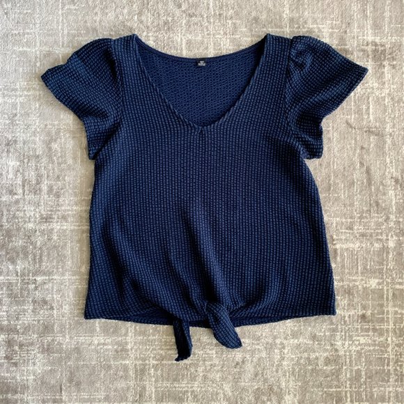 LAST CHANCE Black & Blue Front Tie Top - Picture 3 of 6